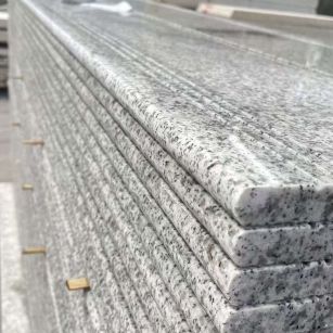 上海芝麻白楼梯踏步 花岗岩楼梯板材