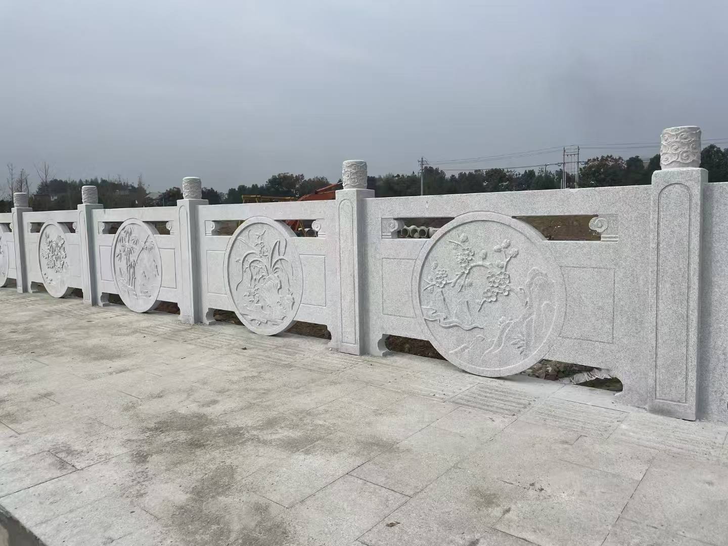上海芝麻白河道栏杆 石材栏杆