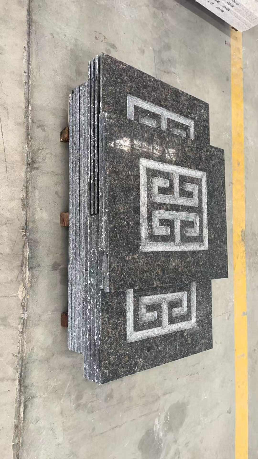 上海英国棕回纹雕刻版