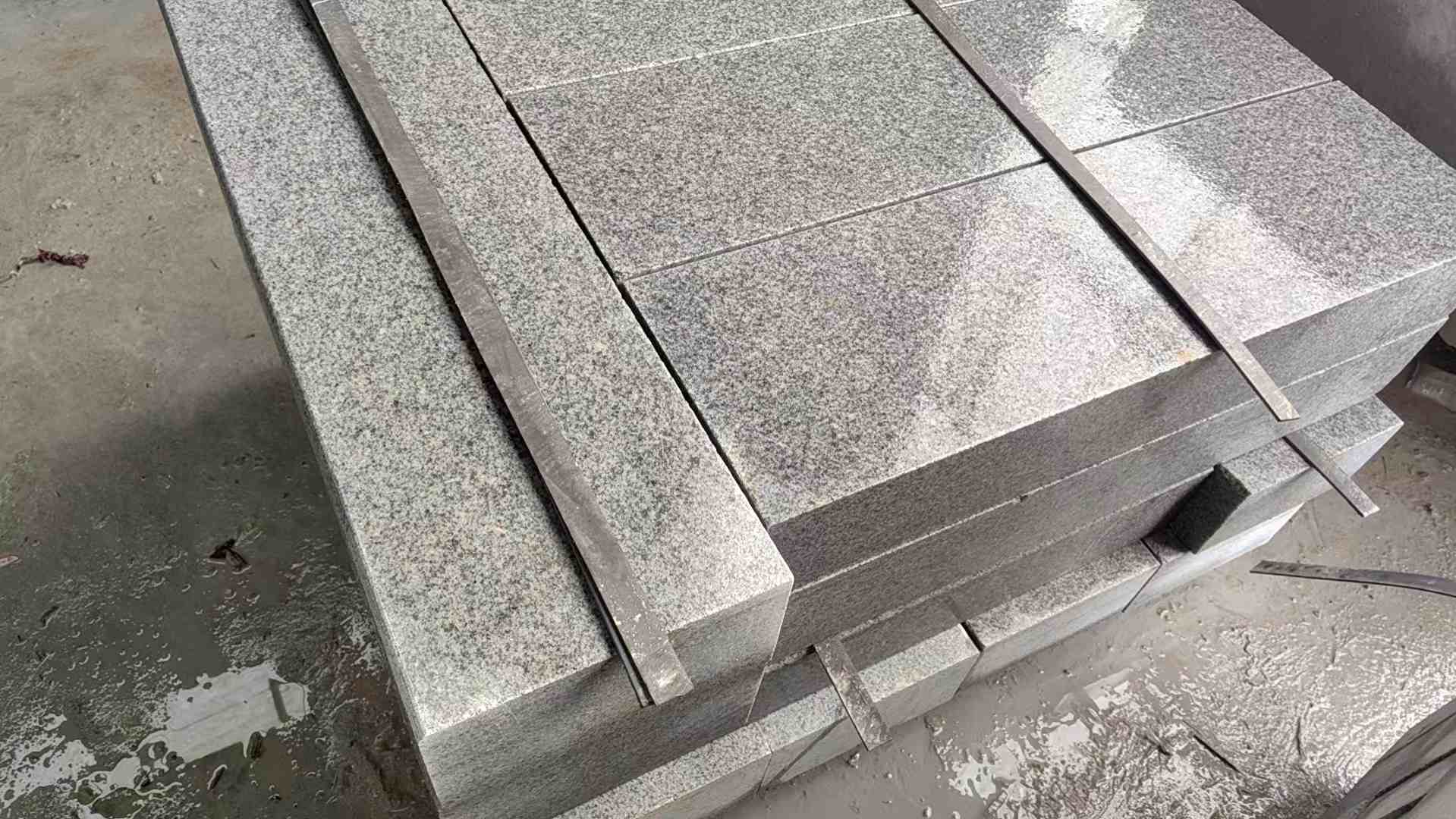上海芝麻灰 芝麻白 路牙石 路侧石 马路牙子
